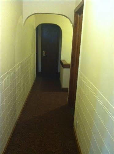 Airport Lodge ウォキショー エクステリア 写真